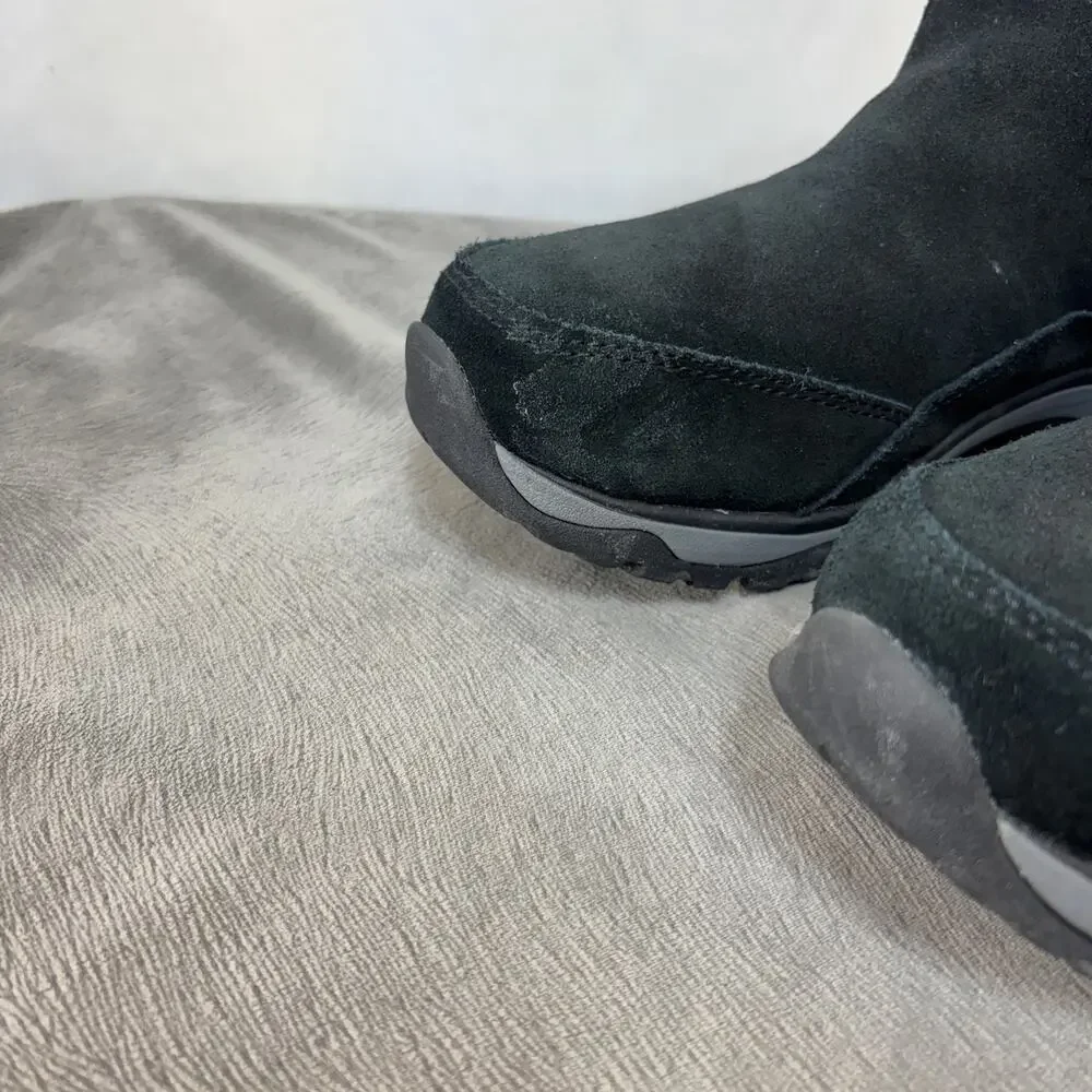 L.L.Bean Women's Snow Sneaker 5 Pull-On Boot 7.5 Wide Black Waterproof Insulated